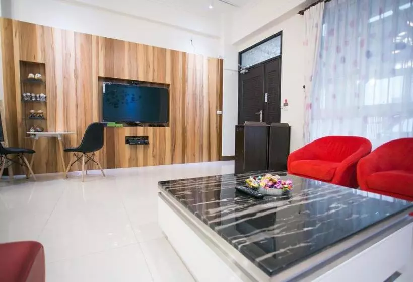 پانسیون Smile House