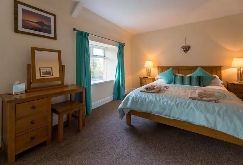 Tulip Cottage
