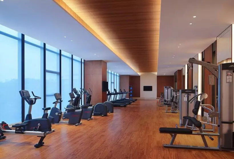 Hotelli Four Points By Sheraton Guangdong, Heshan