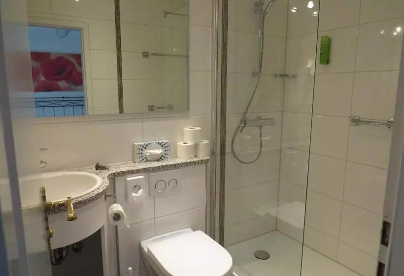 Hotel & Restaurant Mainaublick