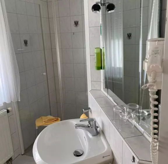 Hotel & Restaurant Mainaublick