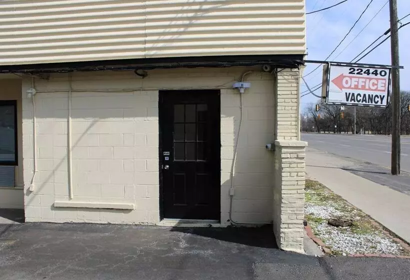 Hotelli Royal Budget Inn