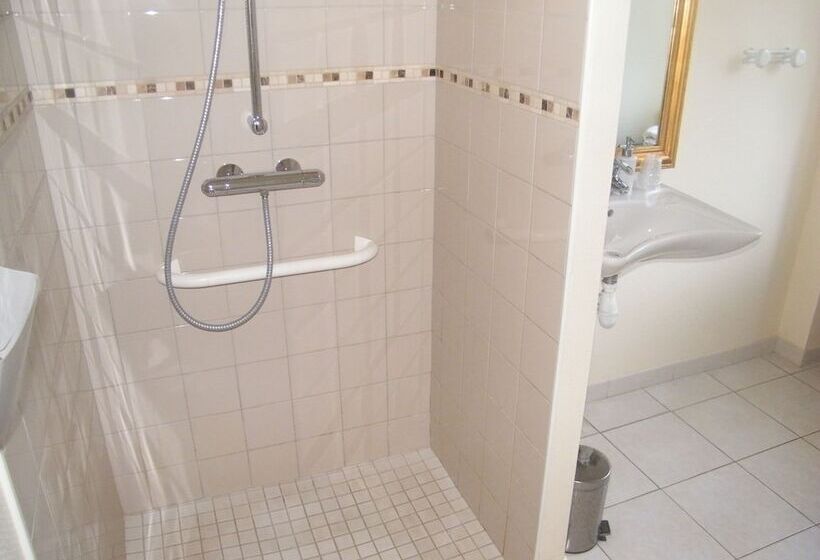 مبيت وإفطار Chambres D Hotes Chateau De Damigny