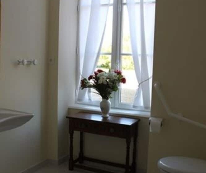 مبيت وإفطار Chambres D Hotes Chateau De Damigny