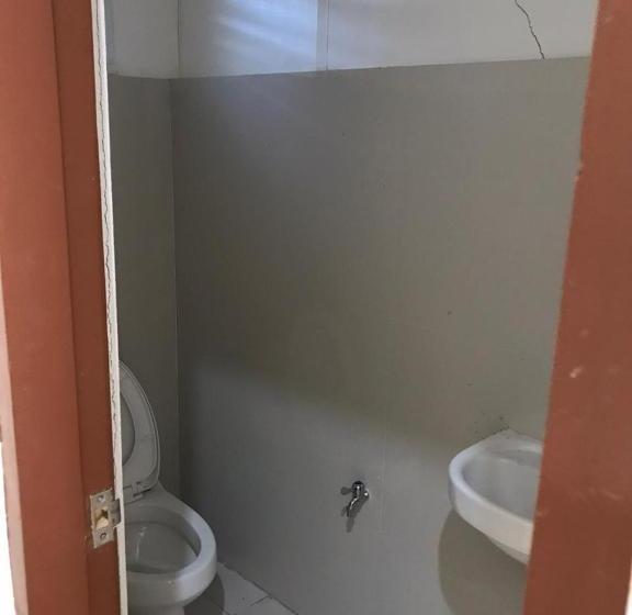 Hostel Commodore’s Inn