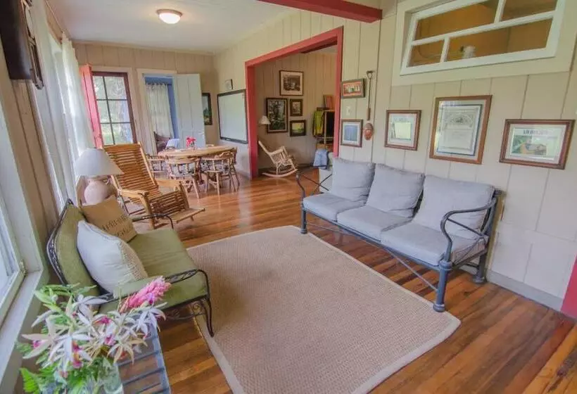 Aamiaismajoitus (B&B) Aquiares Coffee Farm Casa Hacienda La Esperanza