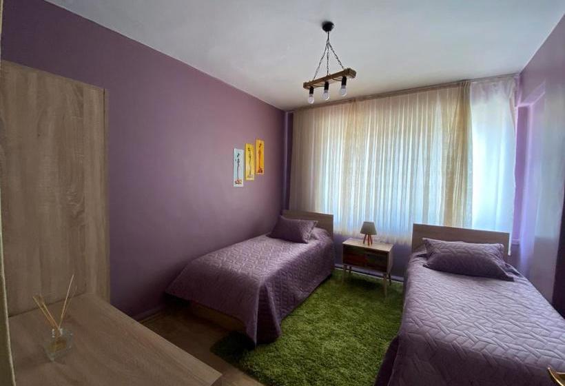 تختخواب و صبحانه Nostaljik Suites