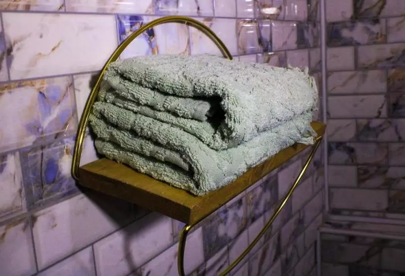 تختخواب و صبحانه Nostaljik Suites