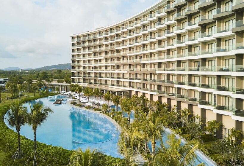 هتل Mövenpick Villas & Residences Phu Quoc