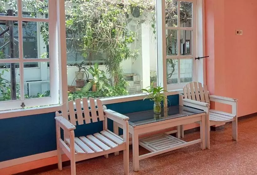 Hotelli Oyo 3374  Mile