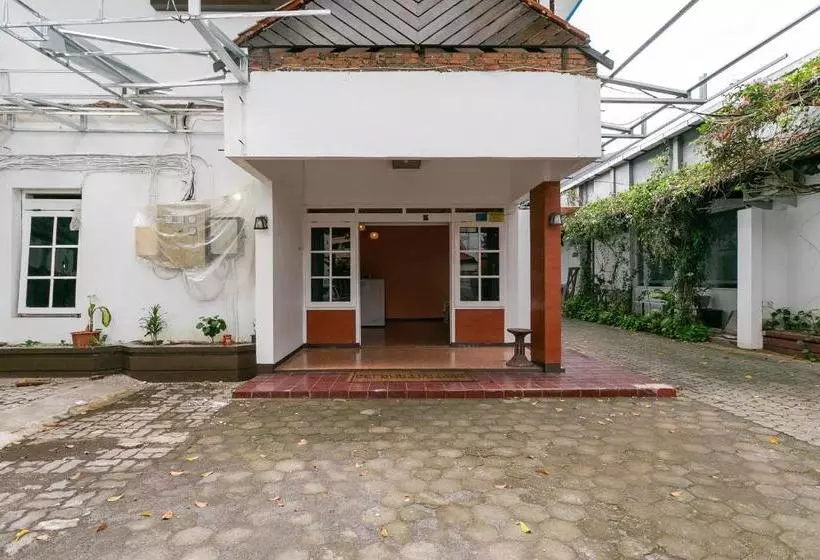 Hotelli Oyo 3374  Mile