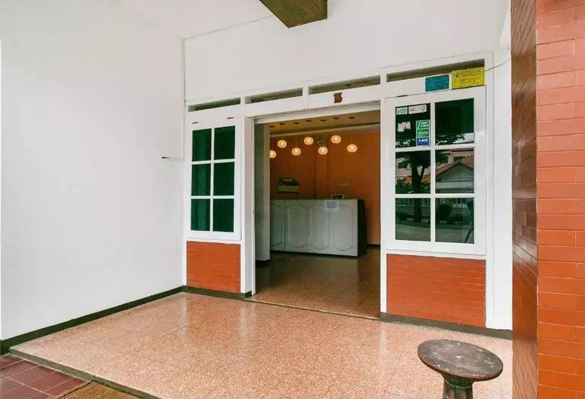 Hotelli Oyo 3374  Mile