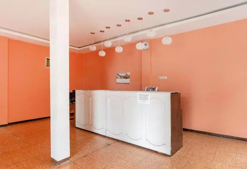 Hotelli Oyo 3374  Mile