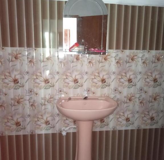 پانسیون Chooty Place