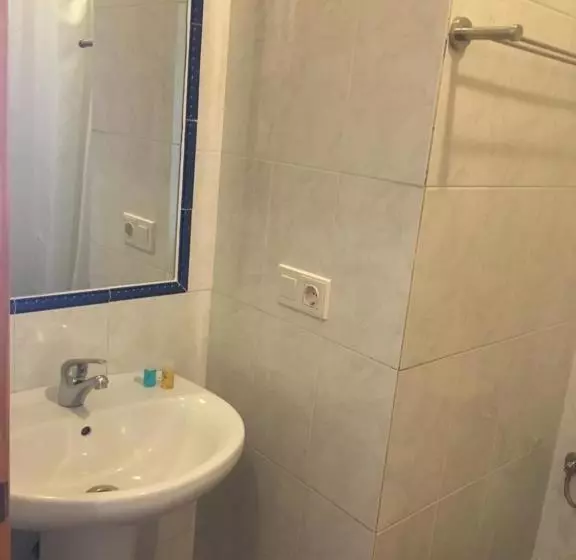 پانسیون Hostal Casablanca