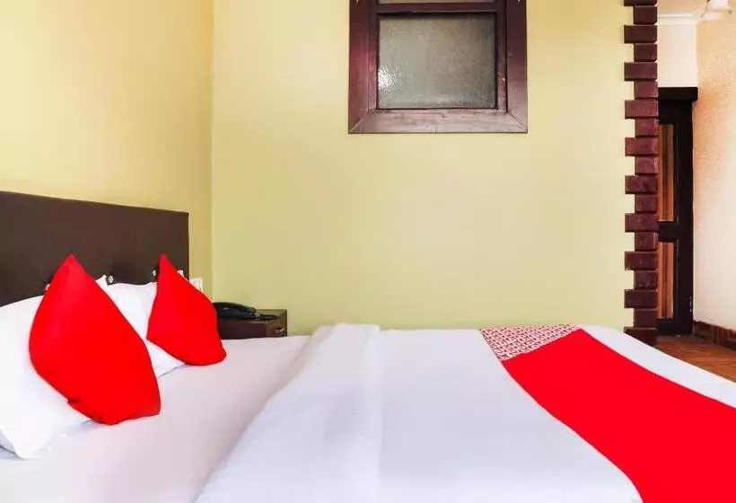 ホテル Oyo 71508  Grand Sitara