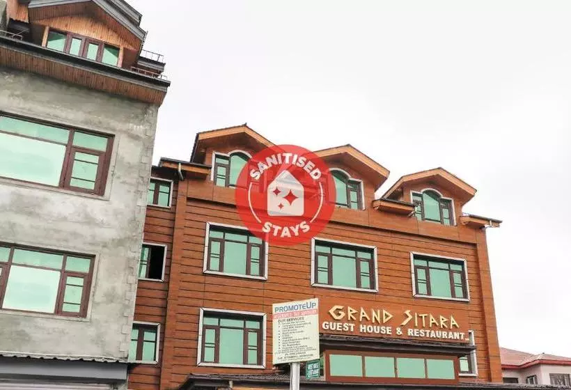 ホテル Oyo 71508  Grand Sitara