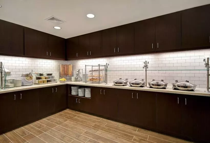 هتل Residence Inn Middletown Goshen