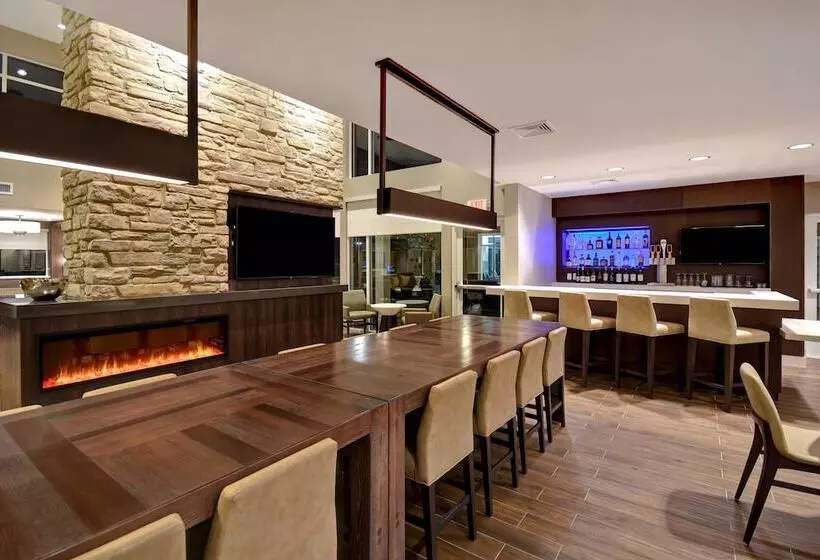 هتل Residence Inn Middletown Goshen