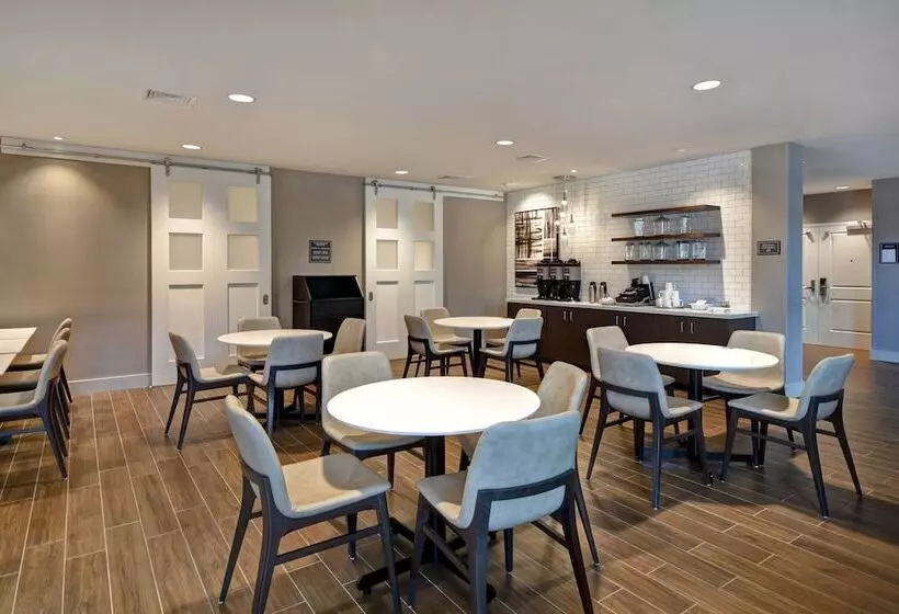 هتل Residence Inn Middletown Goshen