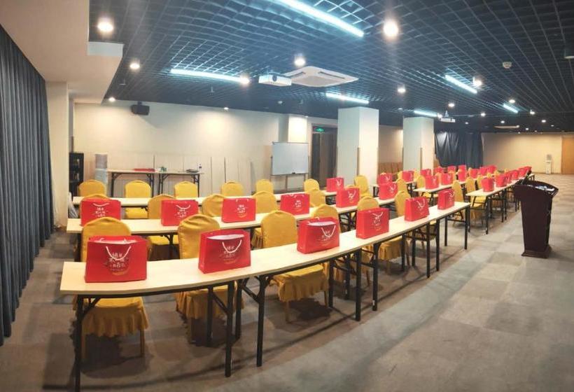 فندق Yitel Collection Taiyuan Shuangta Xi Street