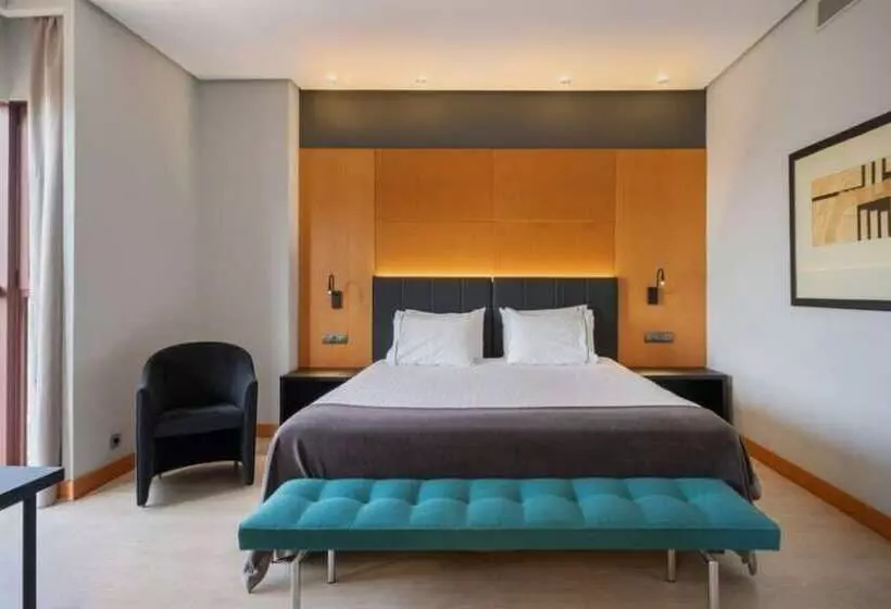 هتل Eurostars Puerta Madrid
