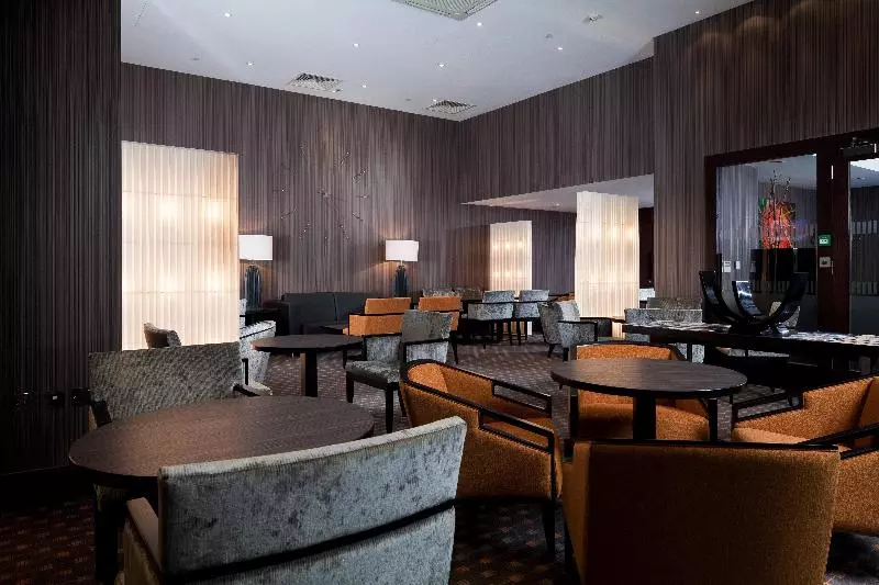 호텔 Holiday Inn Londonkensington Forum