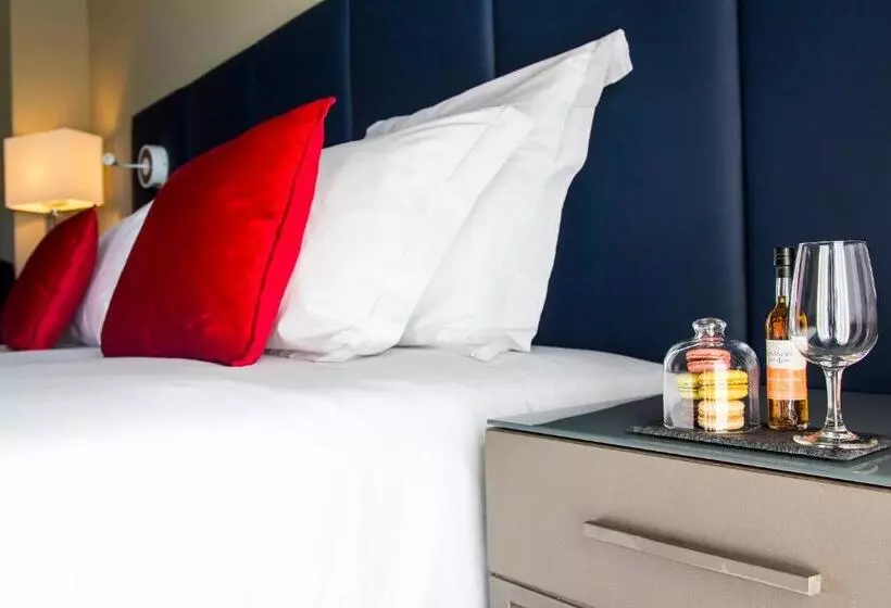 هتل Melia Setubal