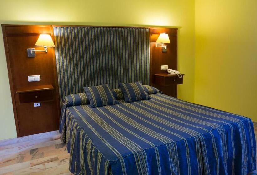 فندق Royal Costa