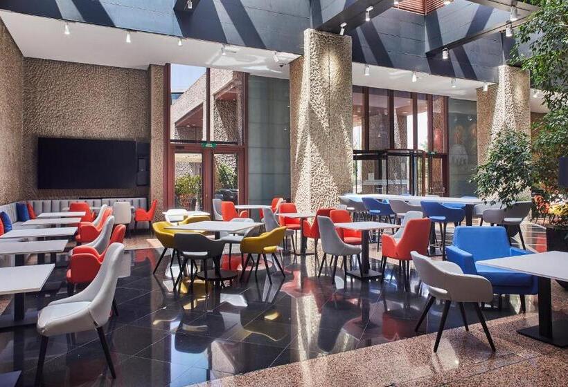 هتل Silken Puerta Madrid