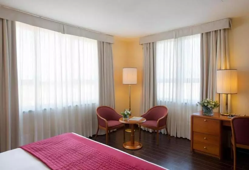 Starhotels Business Palace