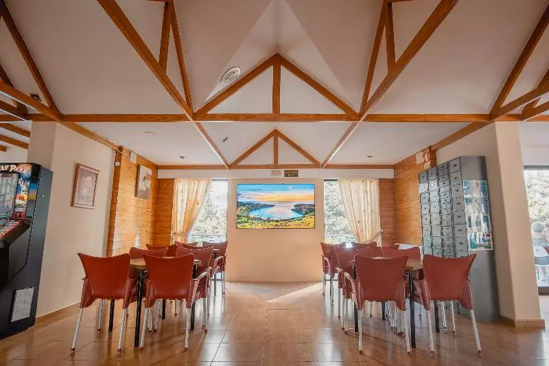 Luxmar Apartaments