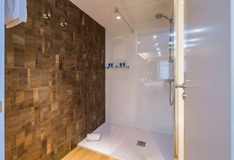 Pierre & Vacances Apartamentos Edificio Eurobuilding 2