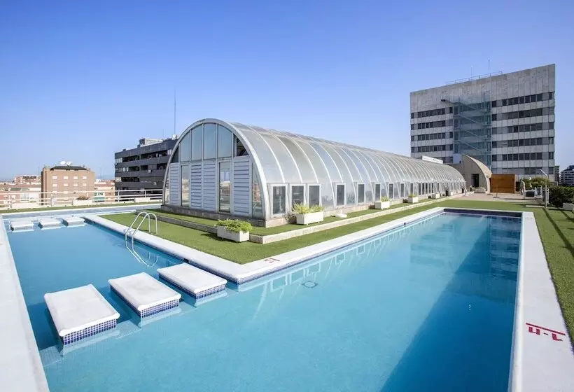 Pierre & Vacances Apartamentos Edificio Eurobuilding 2
