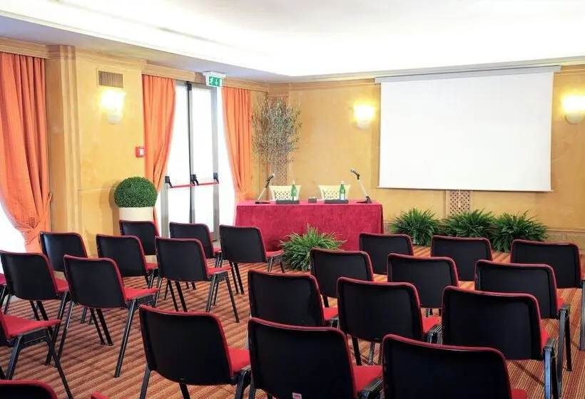 Starhotels Vespucci