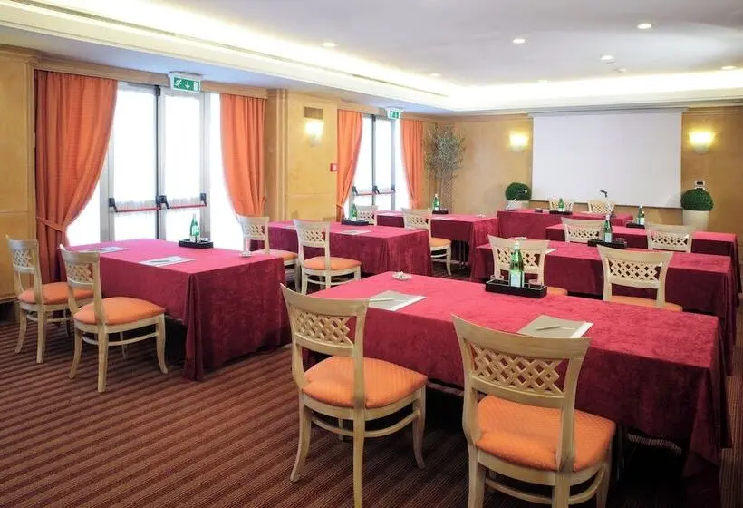 Starhotels Vespucci