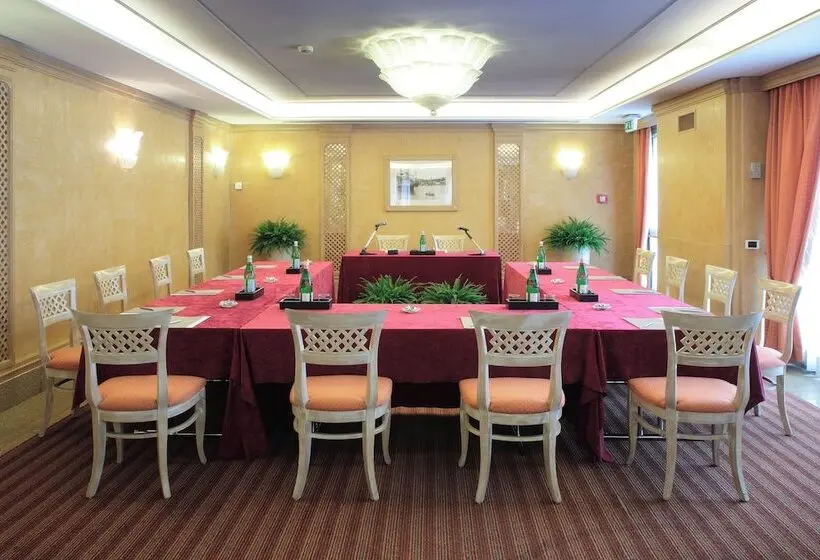 Starhotels Vespucci