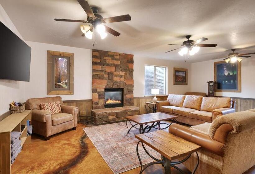 צימר Hideout At The Rim