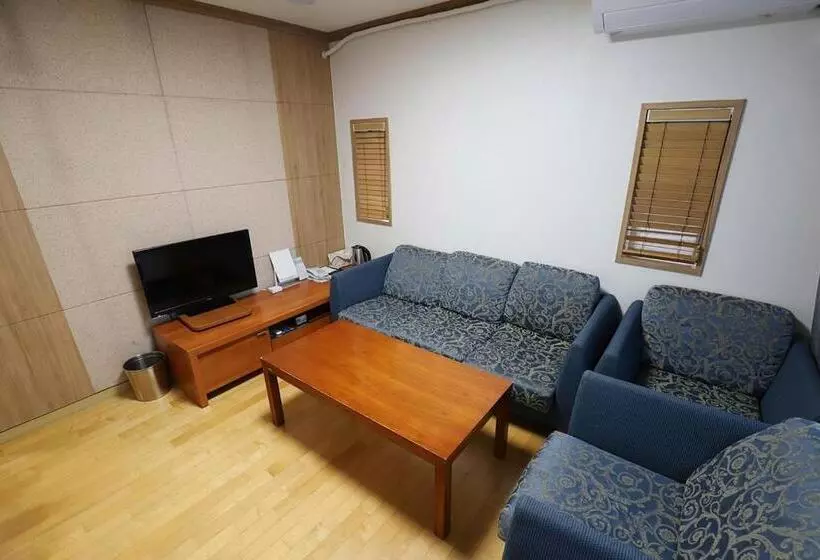 I Hotel Daejeon