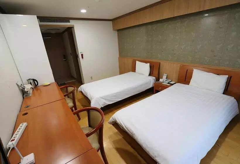 I Hotel Daejeon