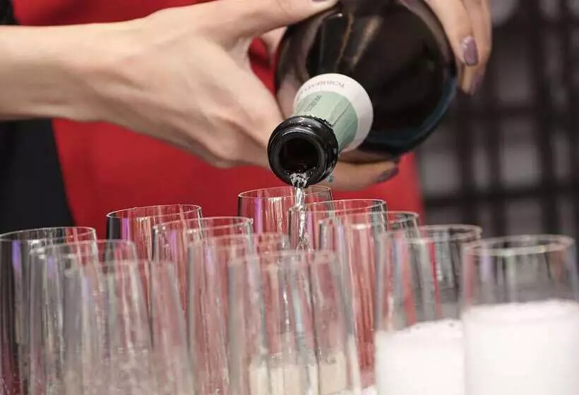 Kempinski Residences Guangzhou   Free Shuttle Between Hotel And Exhibition Center During Canton Fair