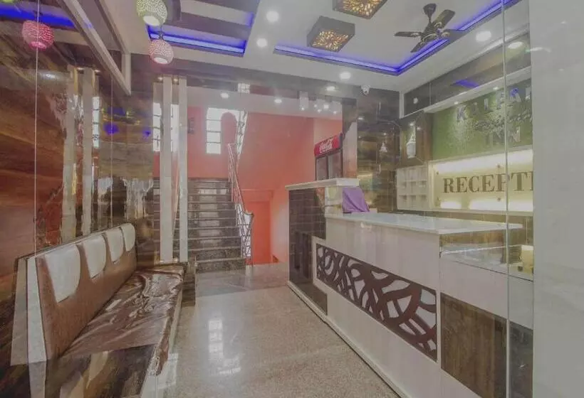 ホテル Kalpana Residency Inn