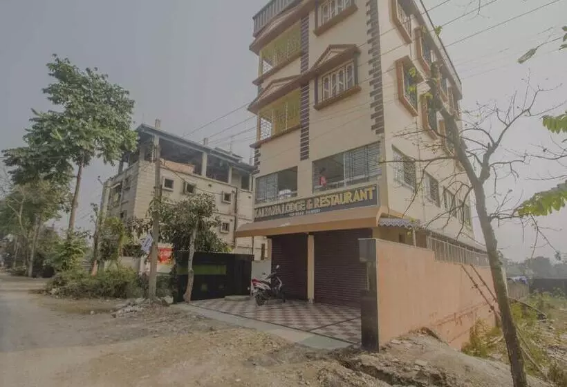 ホテル Kalpana Residency Inn