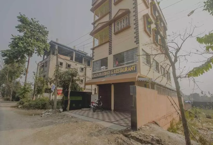 ホテル Kalpana Residency Inn