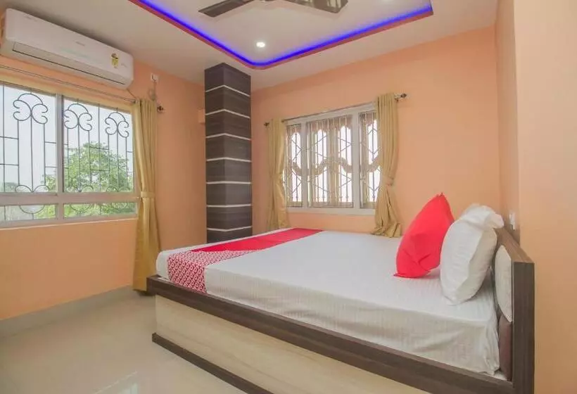 ホテル Kalpana Residency Inn