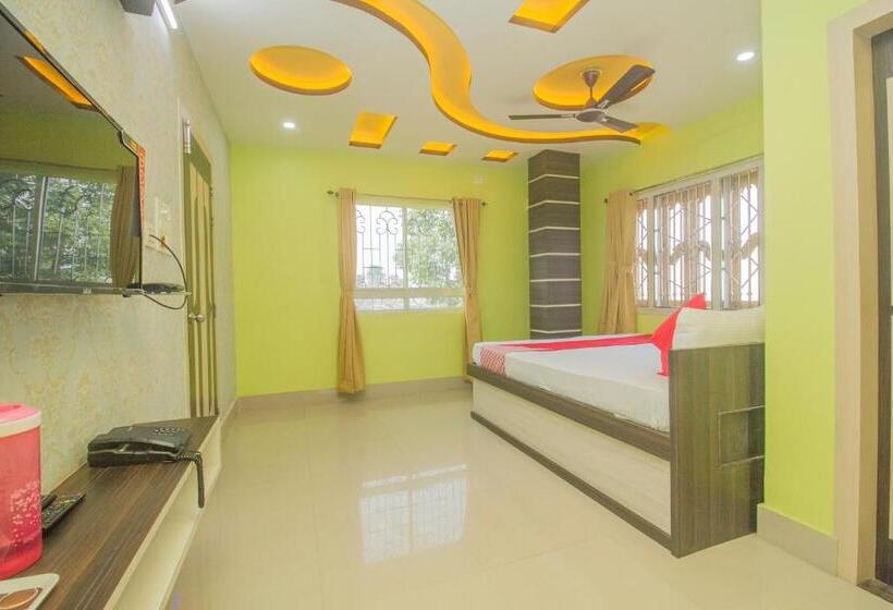 בית מלון כפרי Kalpana Residency Inn