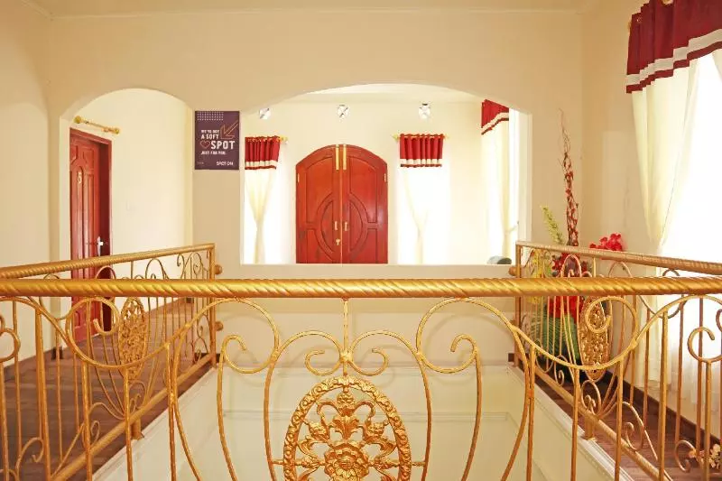 ホテル Spot On 2897 Rahmah Residence Syariah