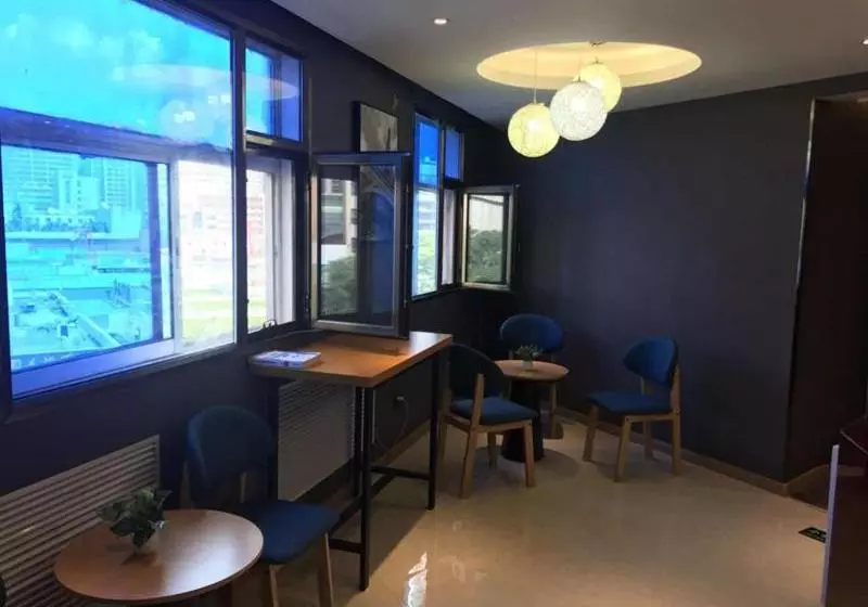 Thank Inn Chain Hotel Gansu Lanzhou Chengguan District Oriental Red Square