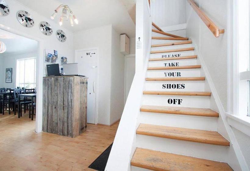 Pensão Esja Guesthouse