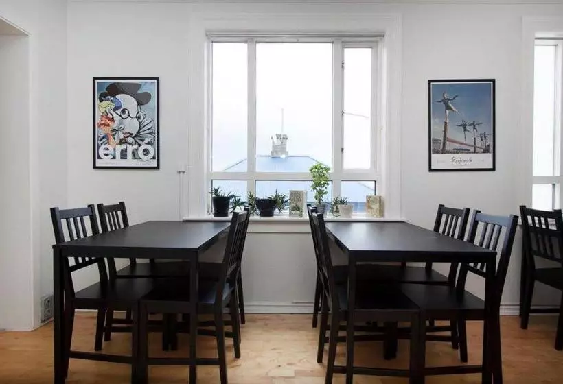 پانسیون Esja Guesthouse